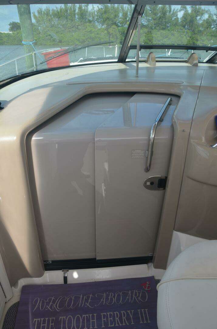 2001 Sea Ray 460 Sundancer - Image 31