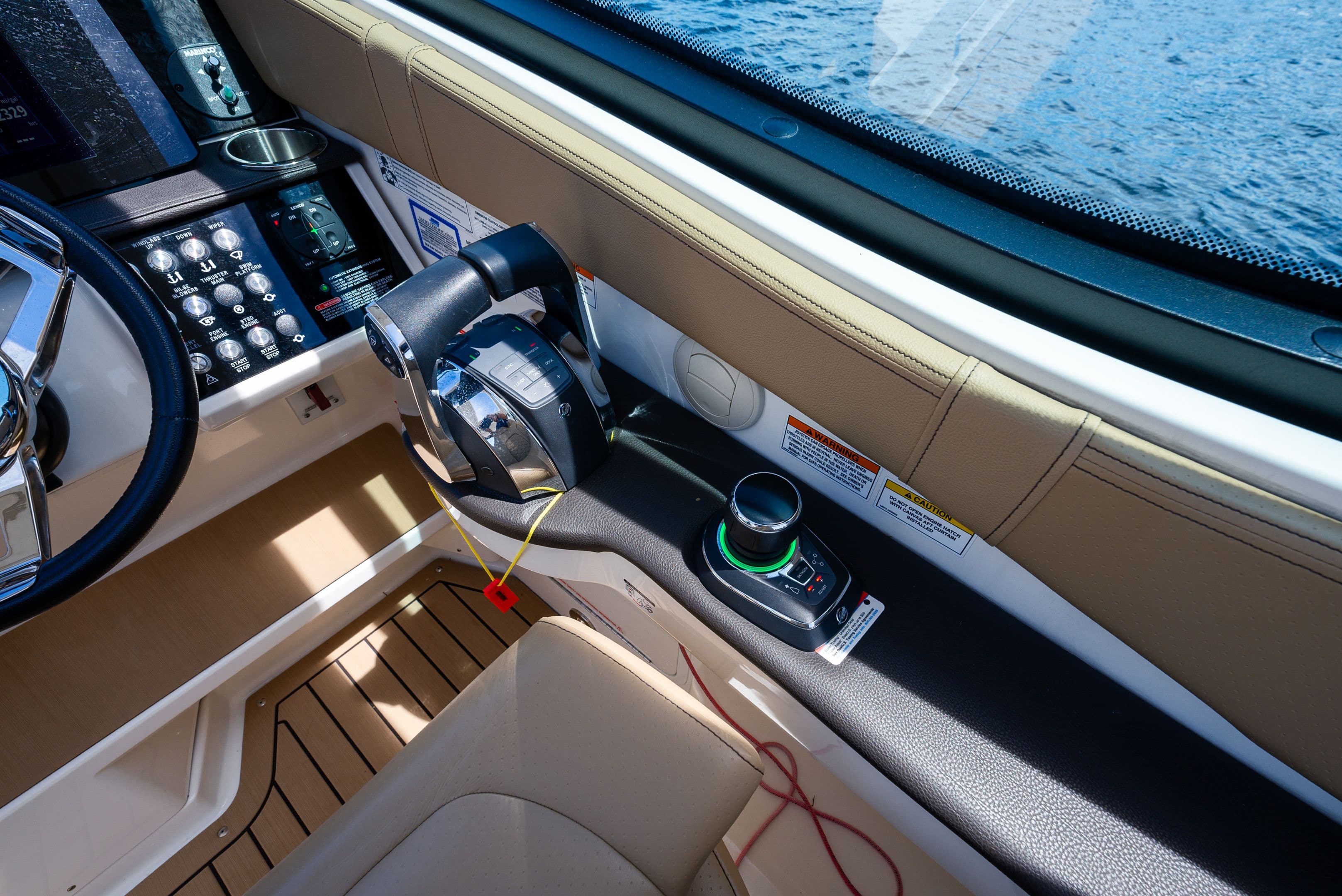 2020 Sea Ray Sundancer 320 - 25