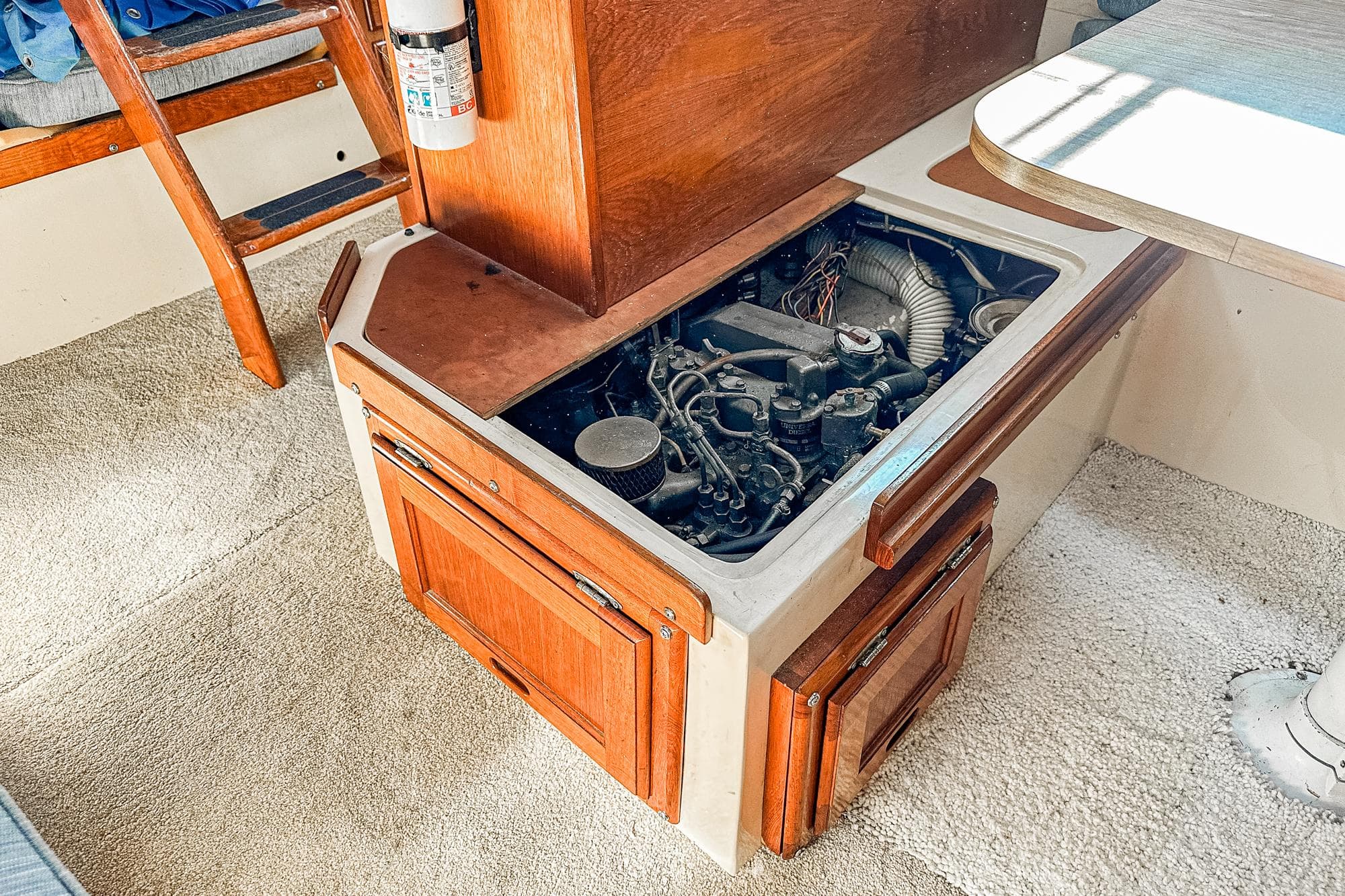 1984 Catalina 30 - 67