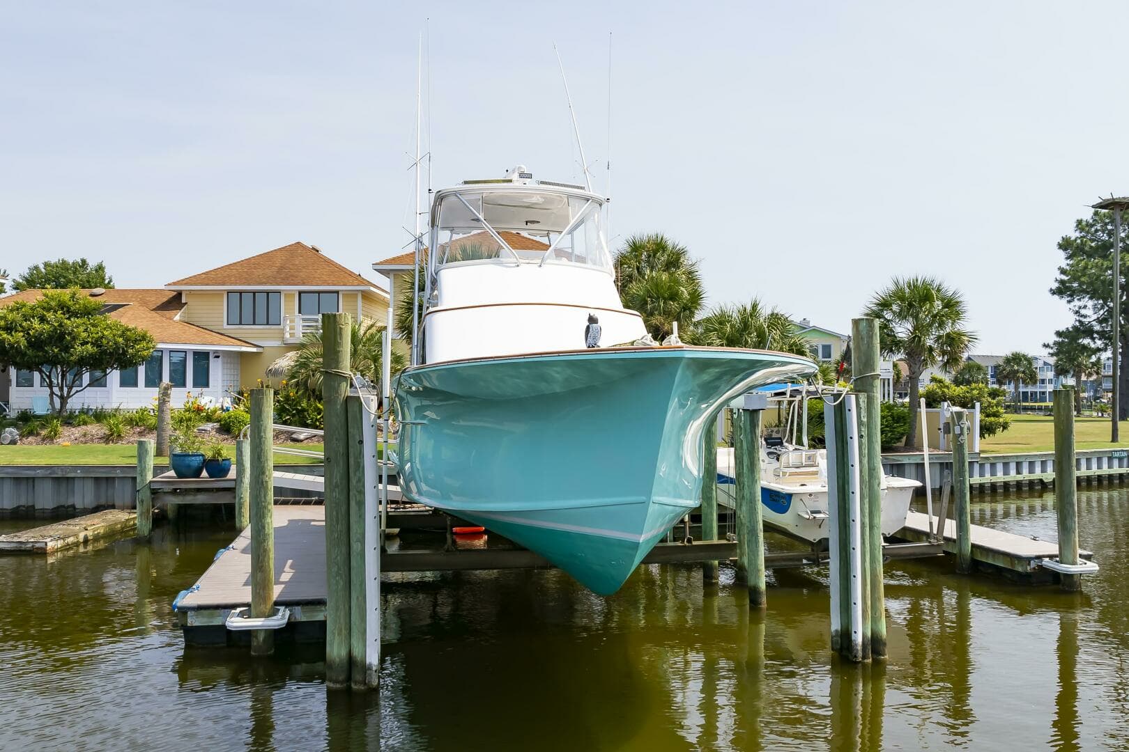 1994 Custom Carolina 43 Blackwell Convertible - Image 85