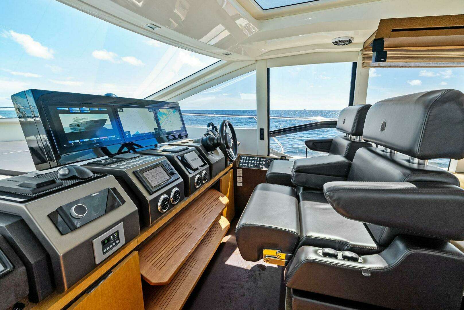 2013 Absolute 64 - Image 23