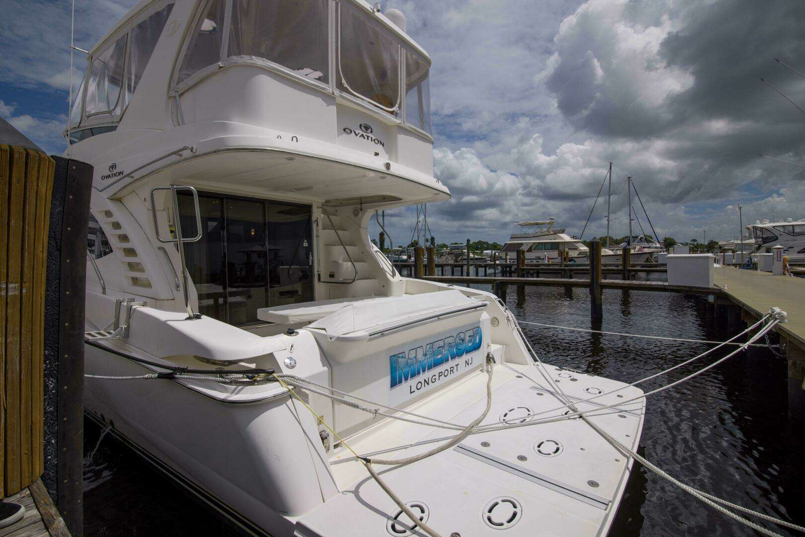 2009 Silverton 52 Ovation - Image 6