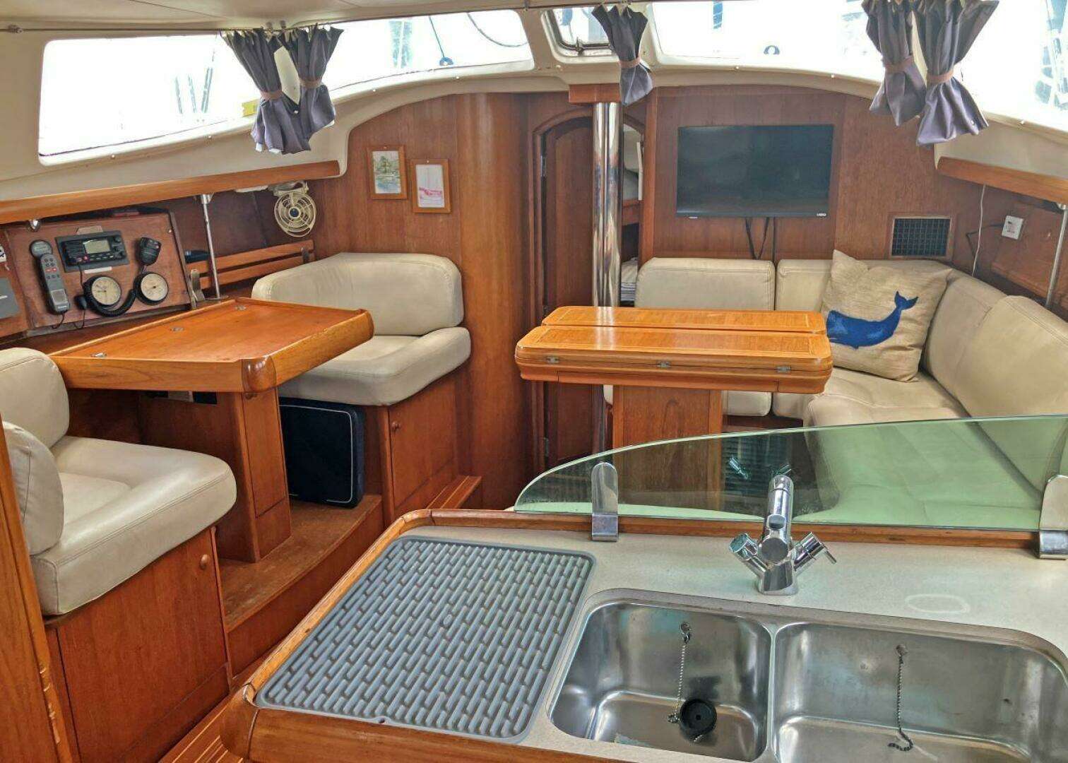 2002 Jeanneau 43DS - Image 18