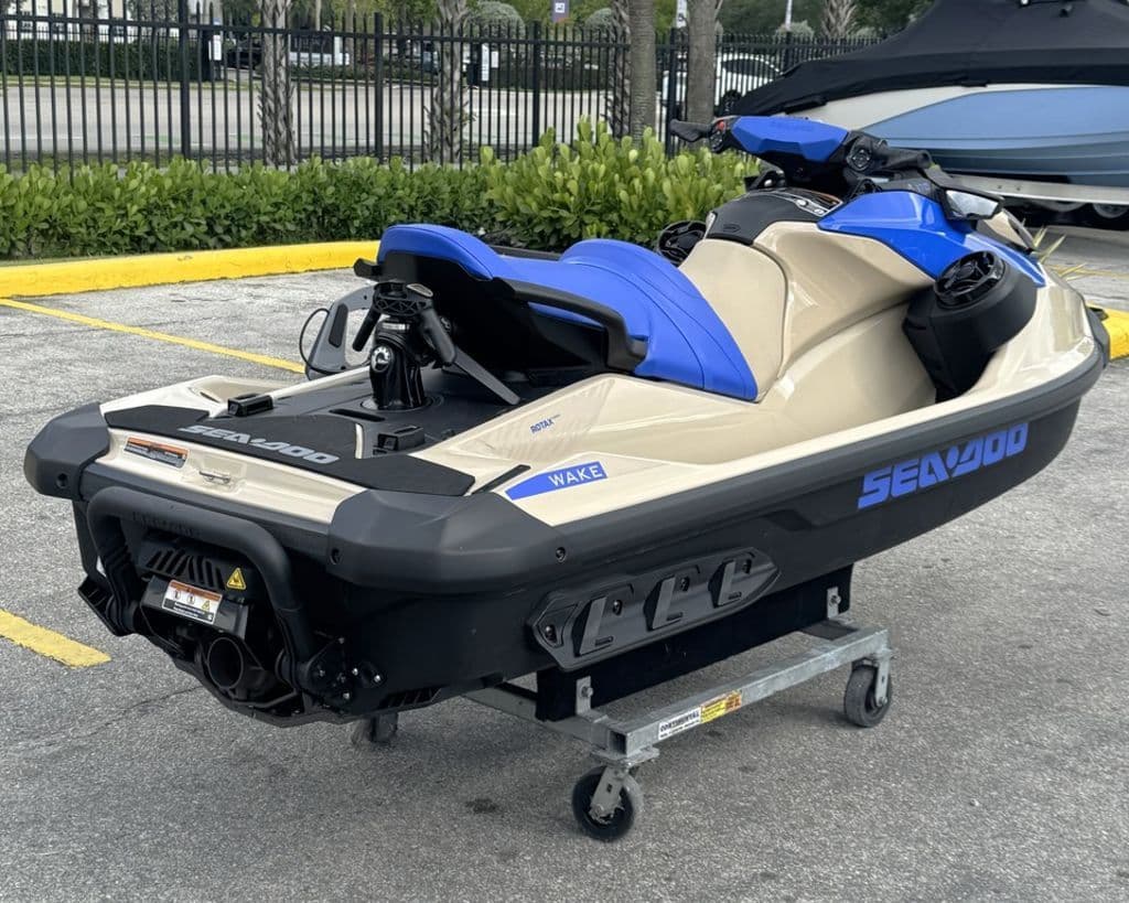 2026 Sea-Doo Wake 170 - 5