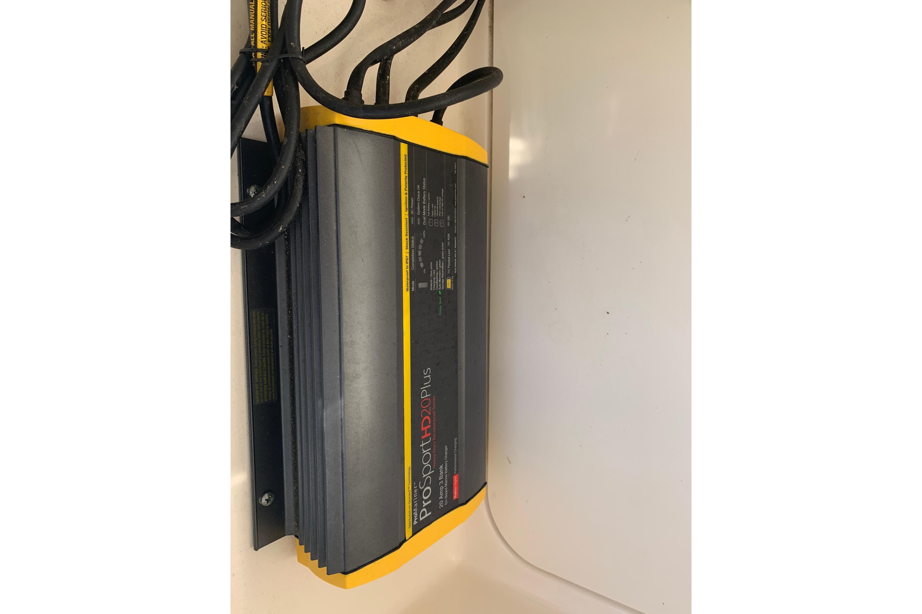 Onboard battery charger in 2022 Robalo 246 Cayman boat.