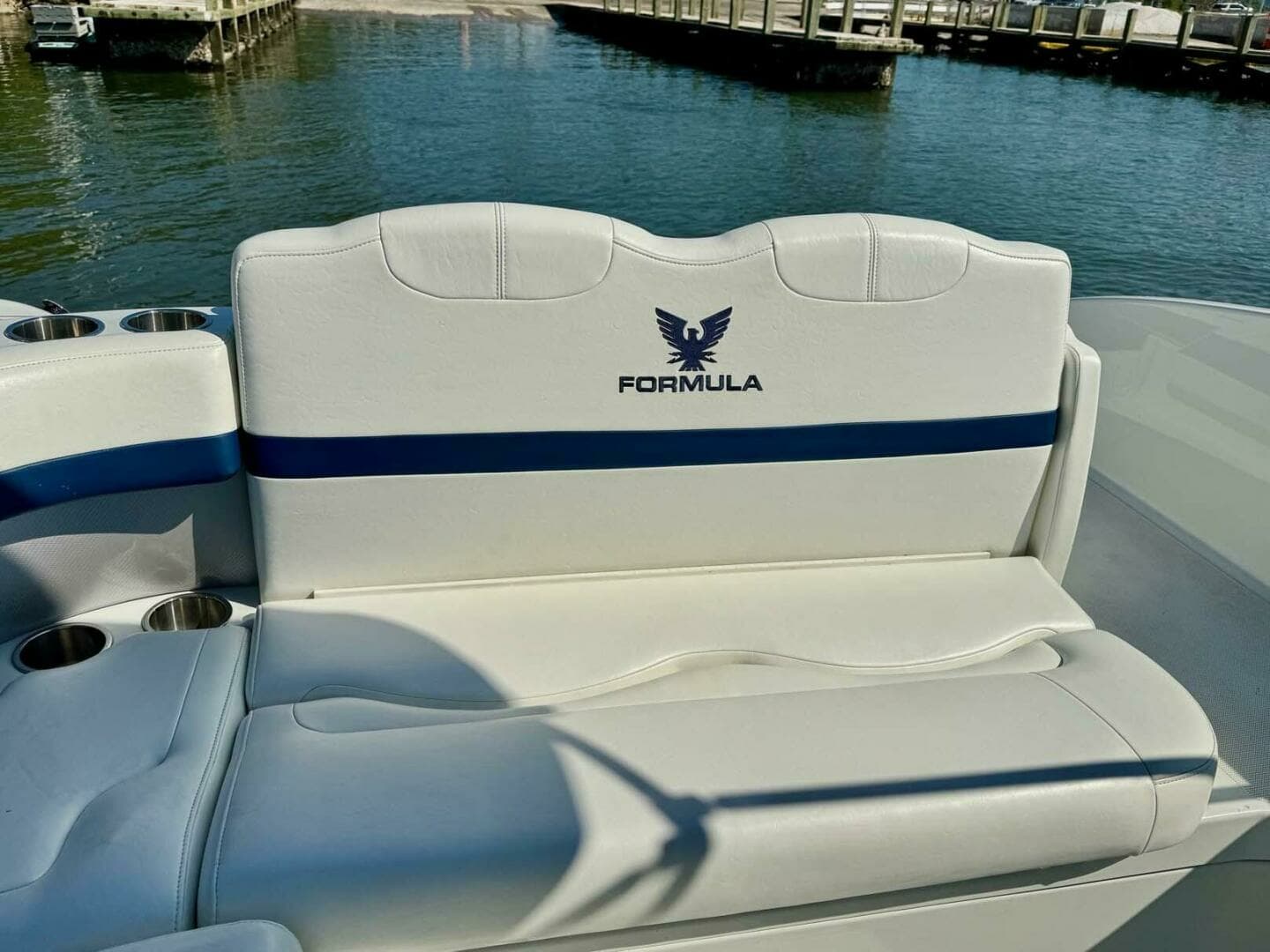 2012 Formula 290 Bowrider - Image 14