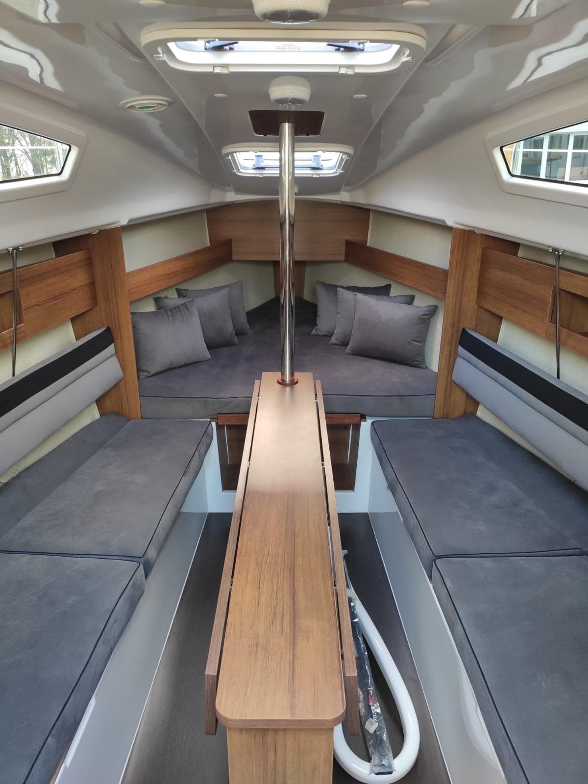 Maxus Evo 24