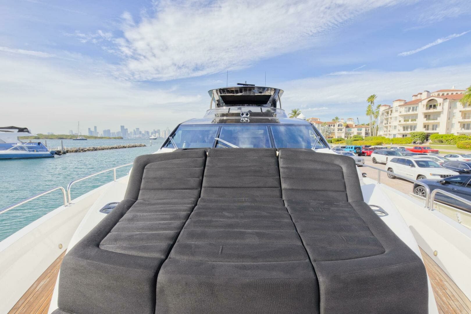 2018 Sunseeker 86 Yacht - Image 11