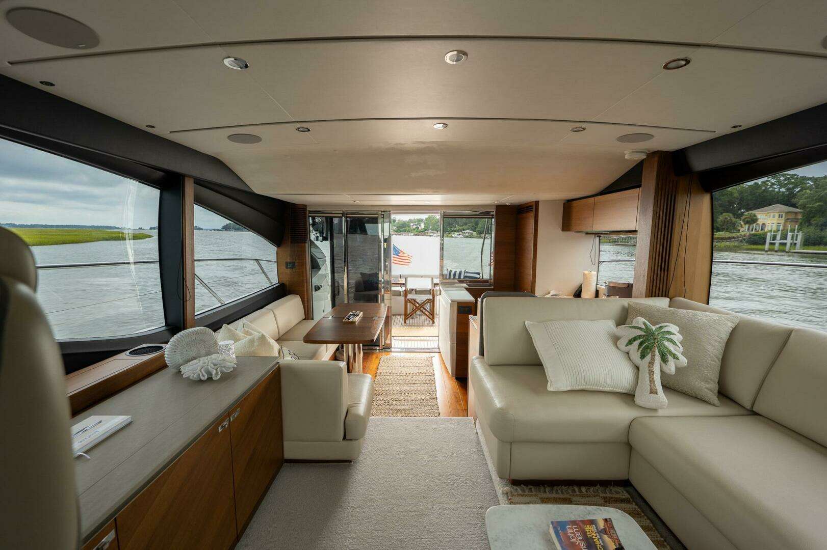 2021 Princess S62 - Image 39