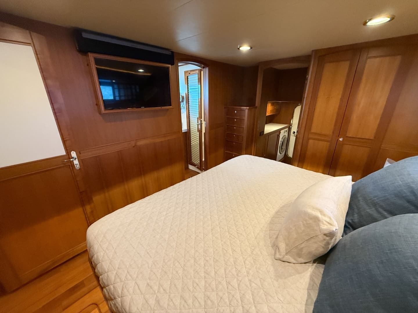 2017 Marlow Explorer 49E - Image 27