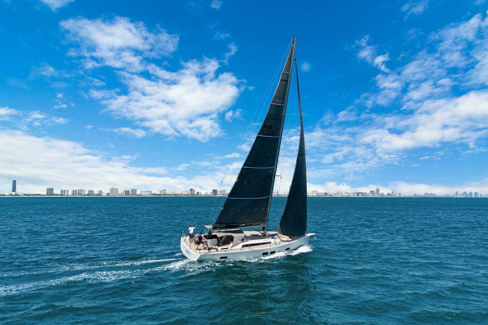 2017 Grand Soleil 52 LC - Image 4