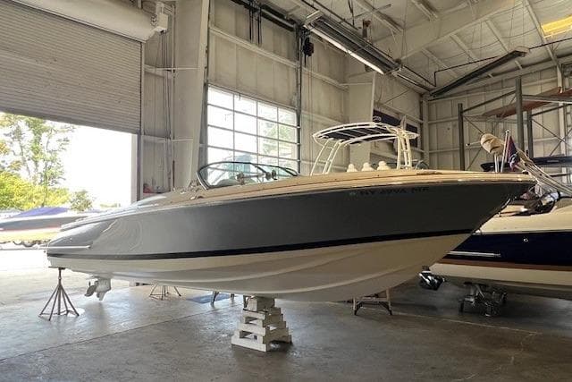 2021 Chris-Craft Launch 27
