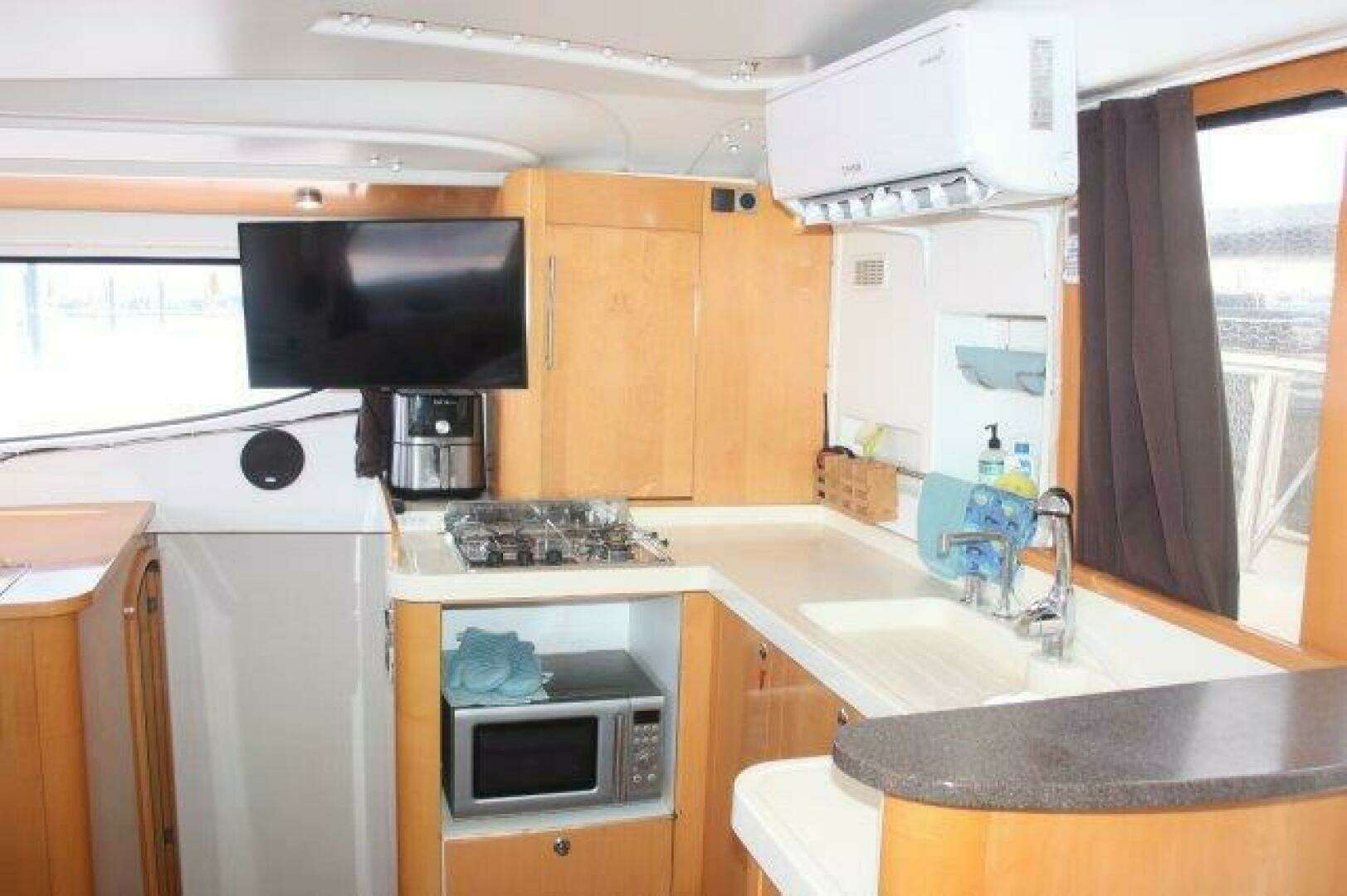 2008 Fountaine Pajot Orana 44 - Image 31