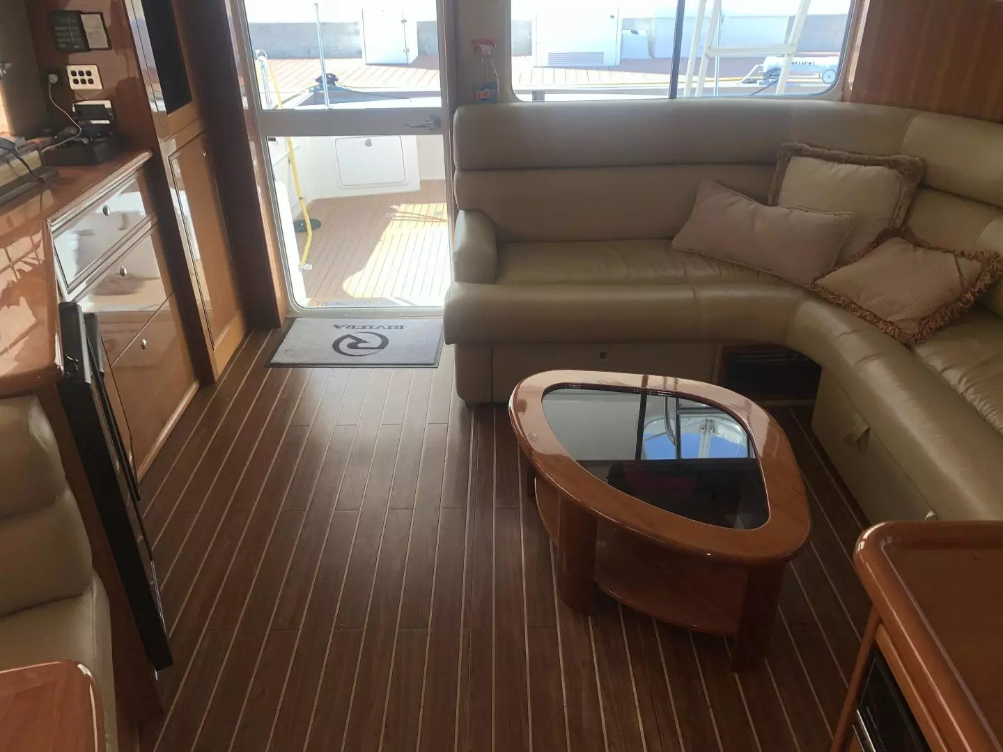 2008 Riviera 51 Flybridge - Image 24