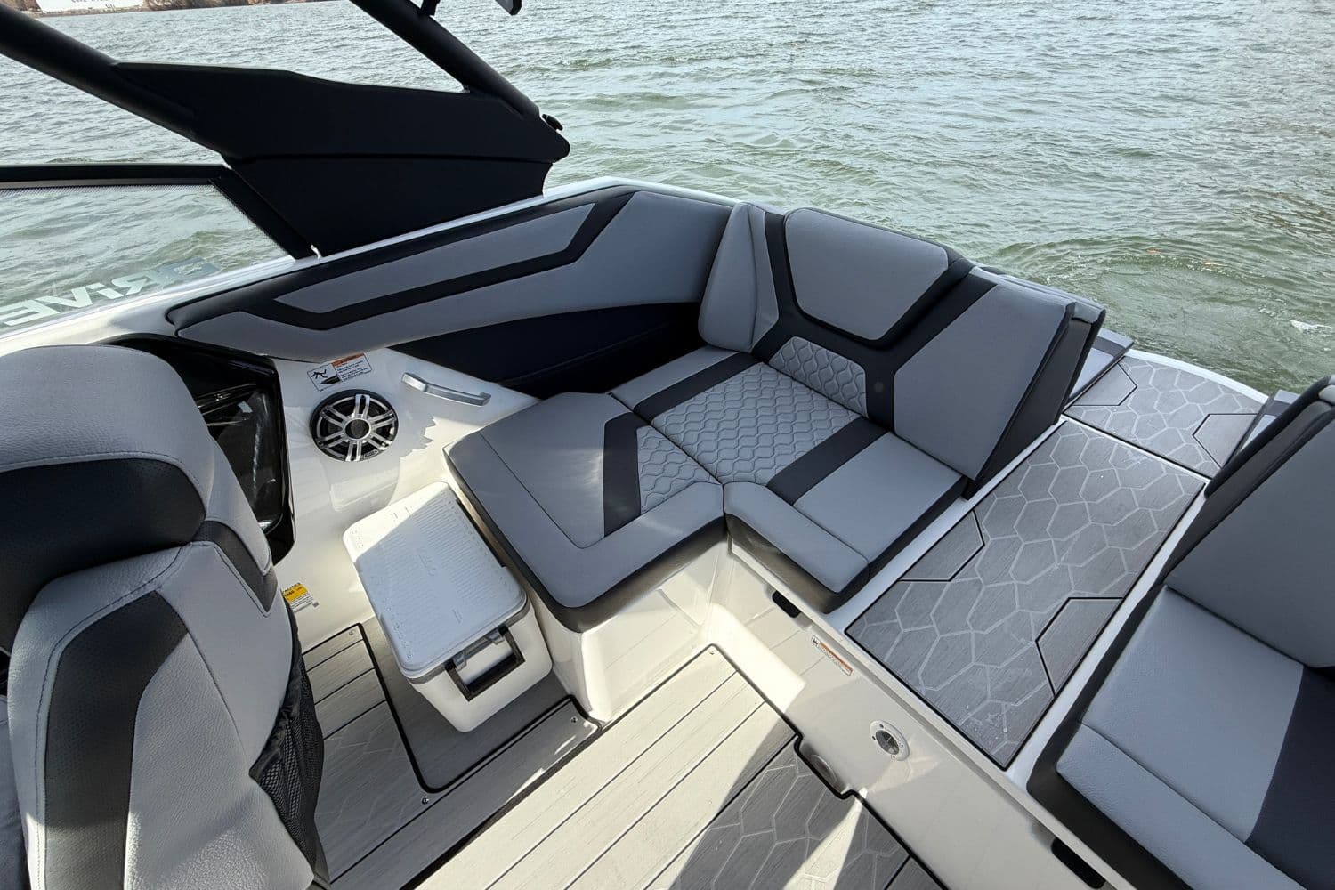 2026 Yamaha Boats 222XD - 15