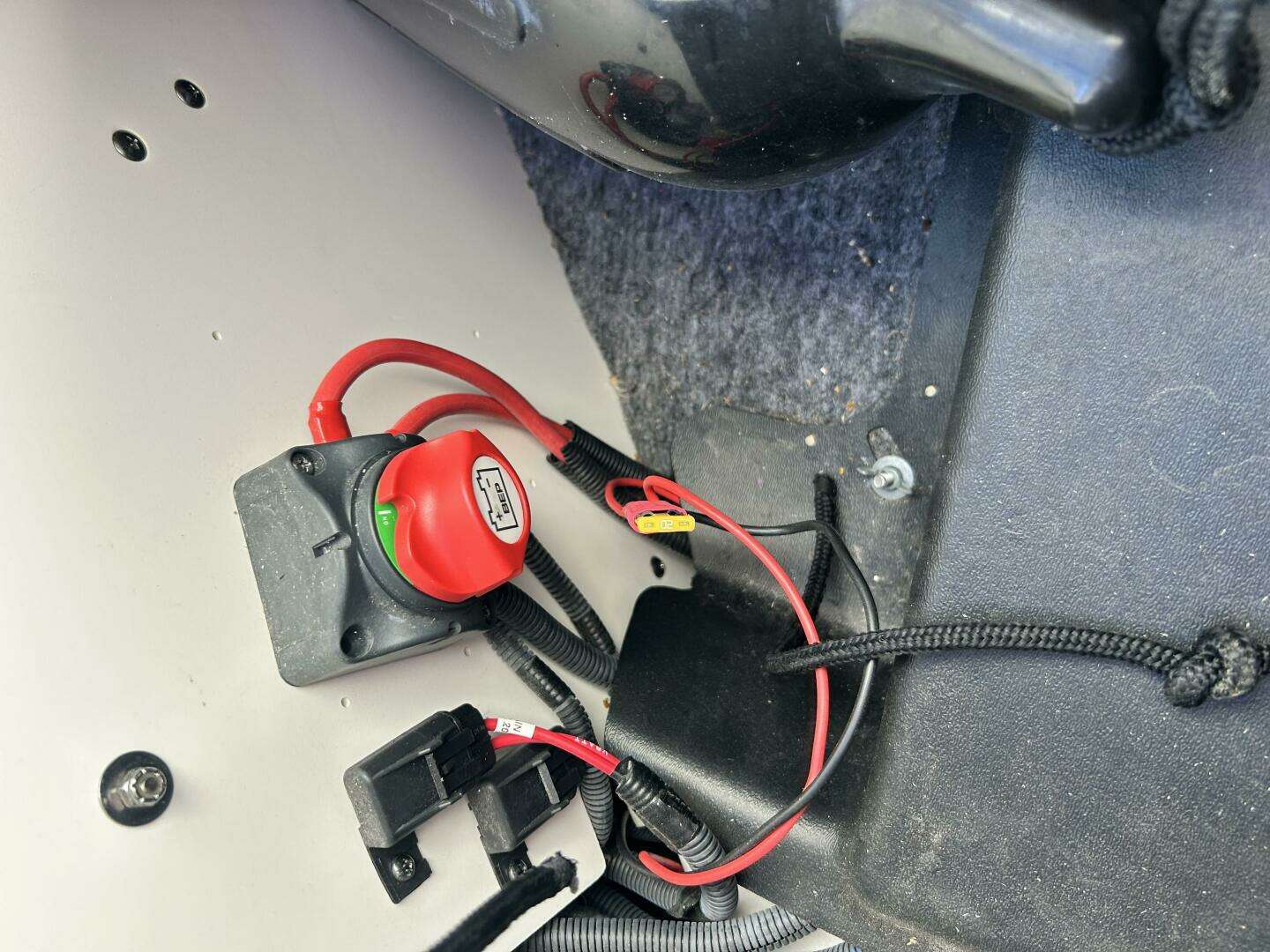 2019 Yamaha Boats AR210 - Image 13