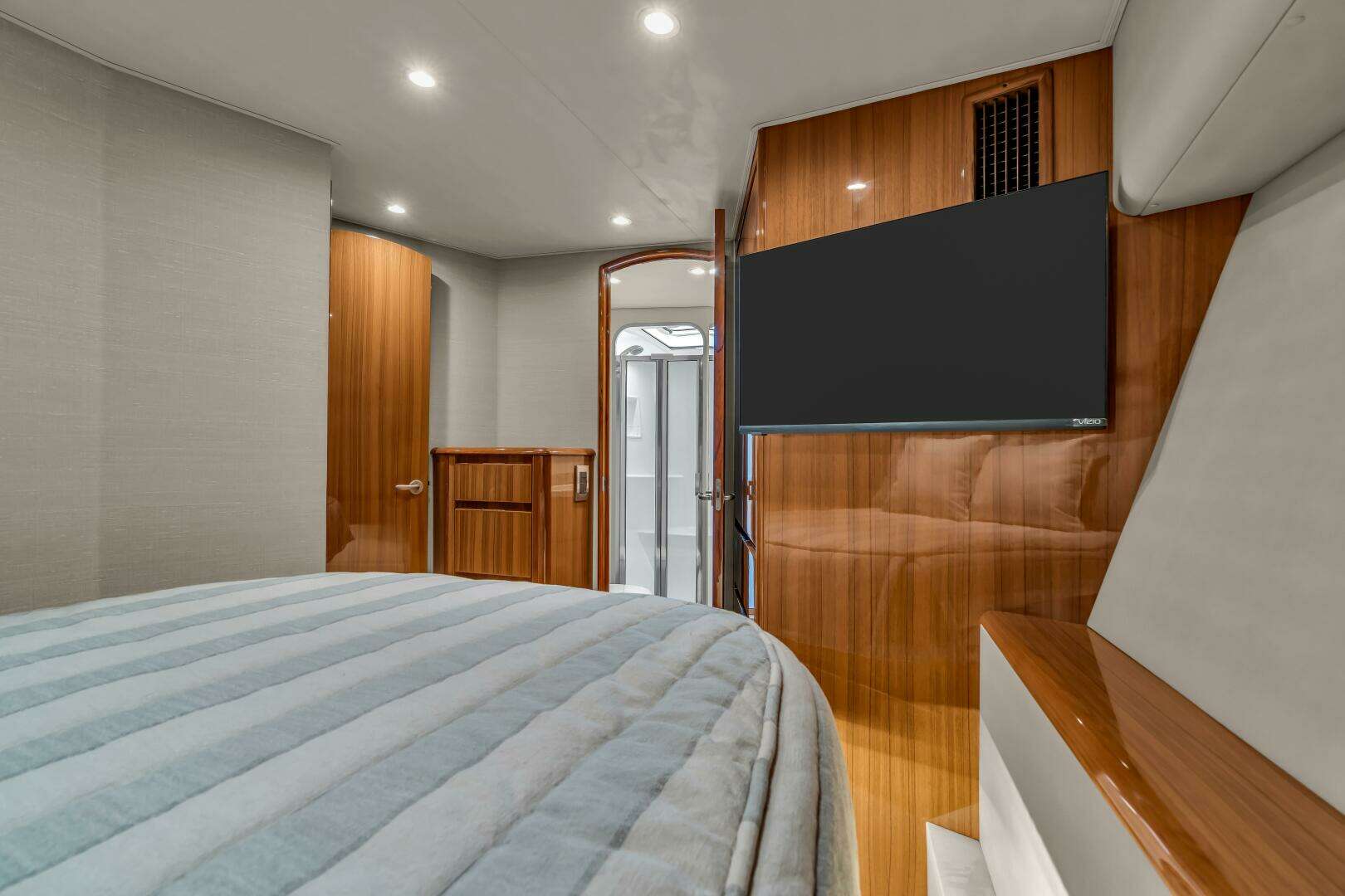 2015 Viking 46C - Image 54