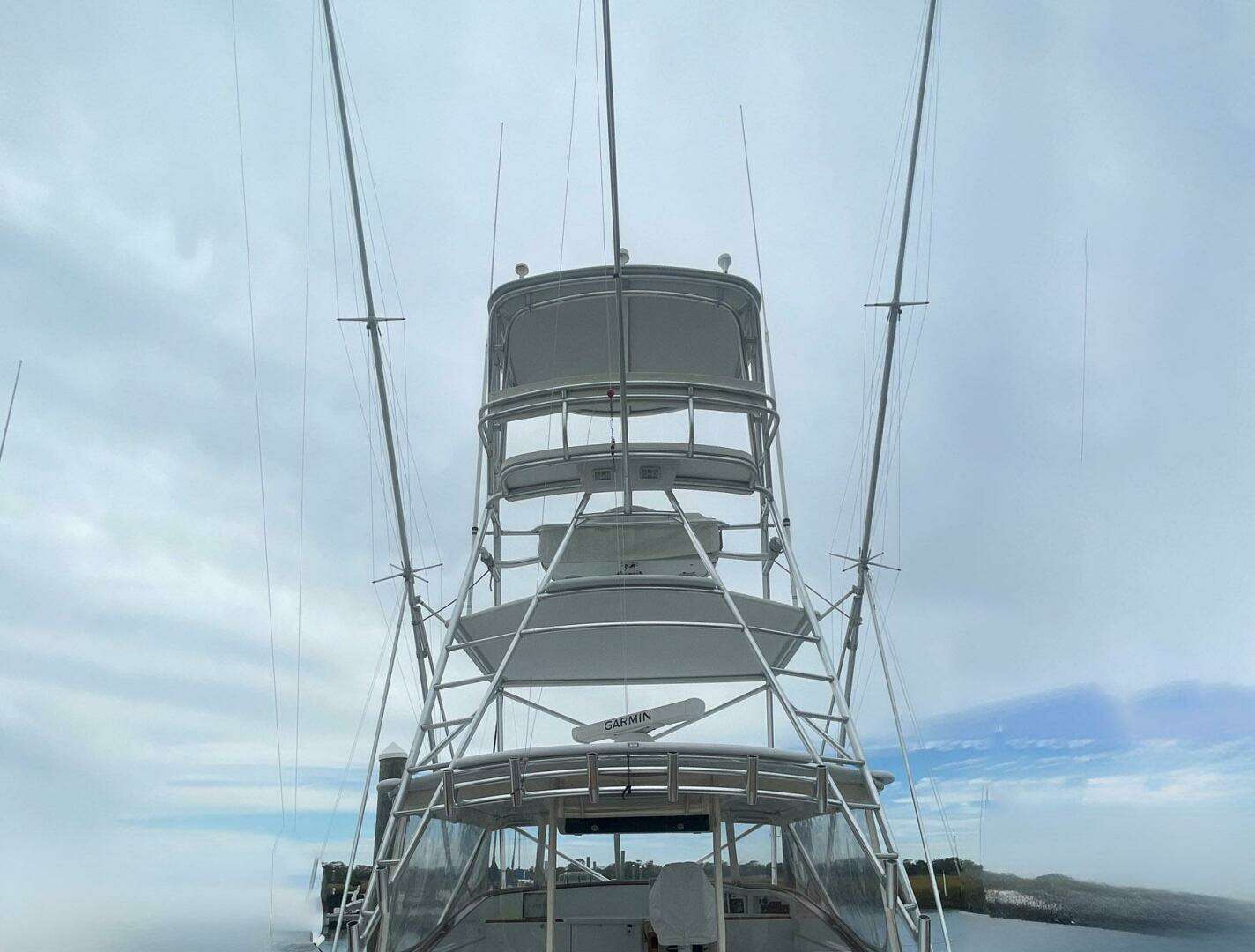 2005 Custom Carolina 40 DeSanti - Image 45
