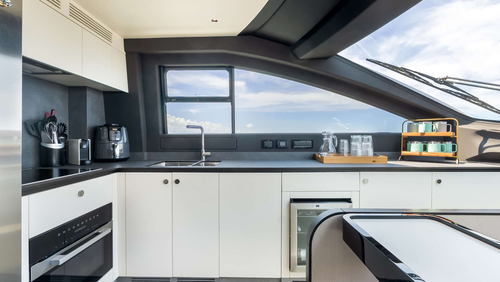 2025 Azimut 78 FLY - Image 54