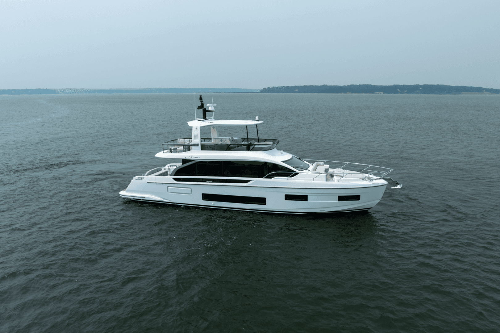 2026 Azimut Fly 62 - Image 4