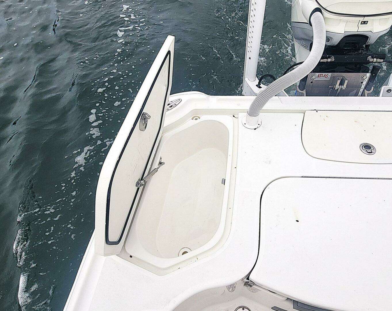 2017 SeaVee 270Z - Image 18