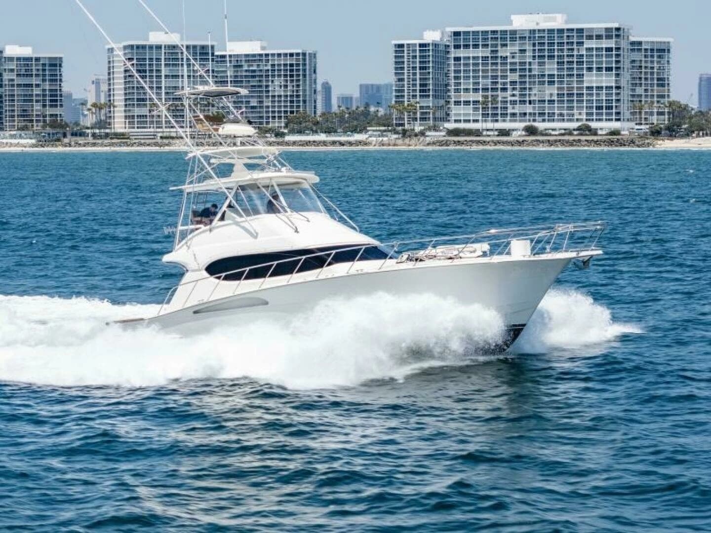 2004 Hatteras 54 Convertible - Image 53