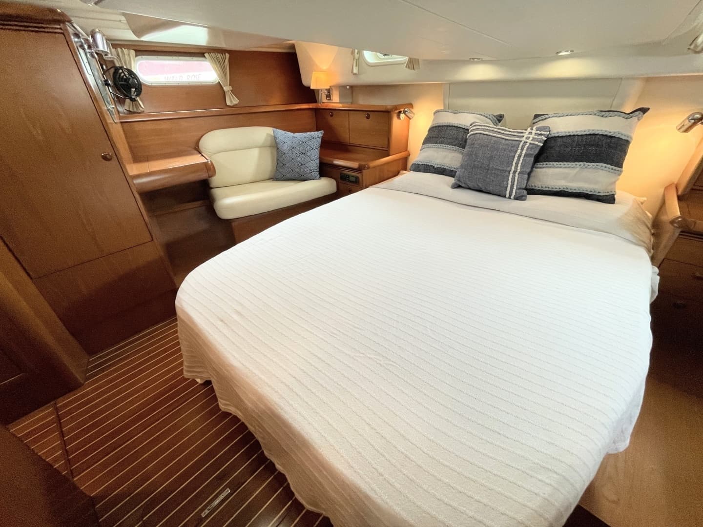 2007 Jeanneau Sun Odyssey 54 DS - Image 19