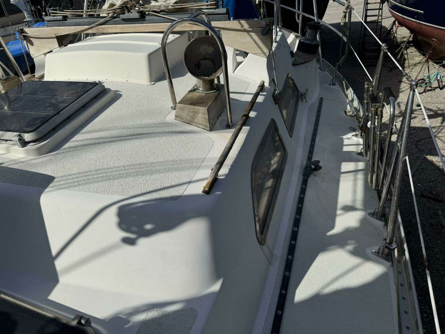 1987 Tayana 42 Vancover Aft Cabin - Image 37
