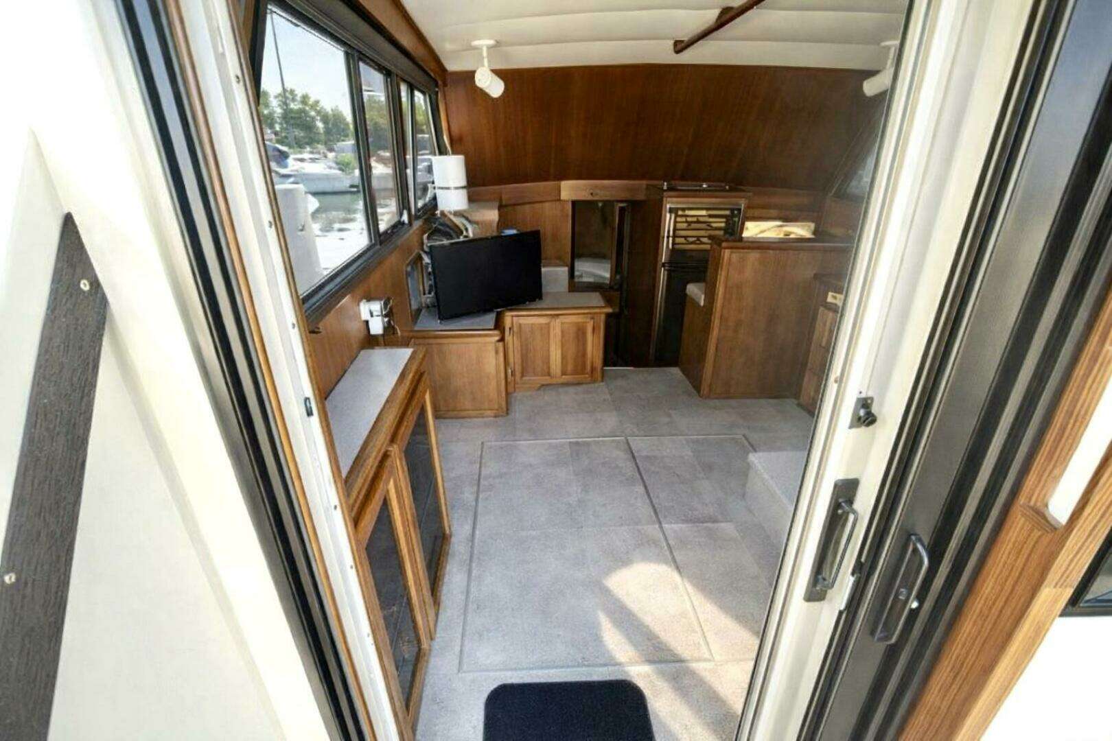 1986 Viking Convertible - Image 4