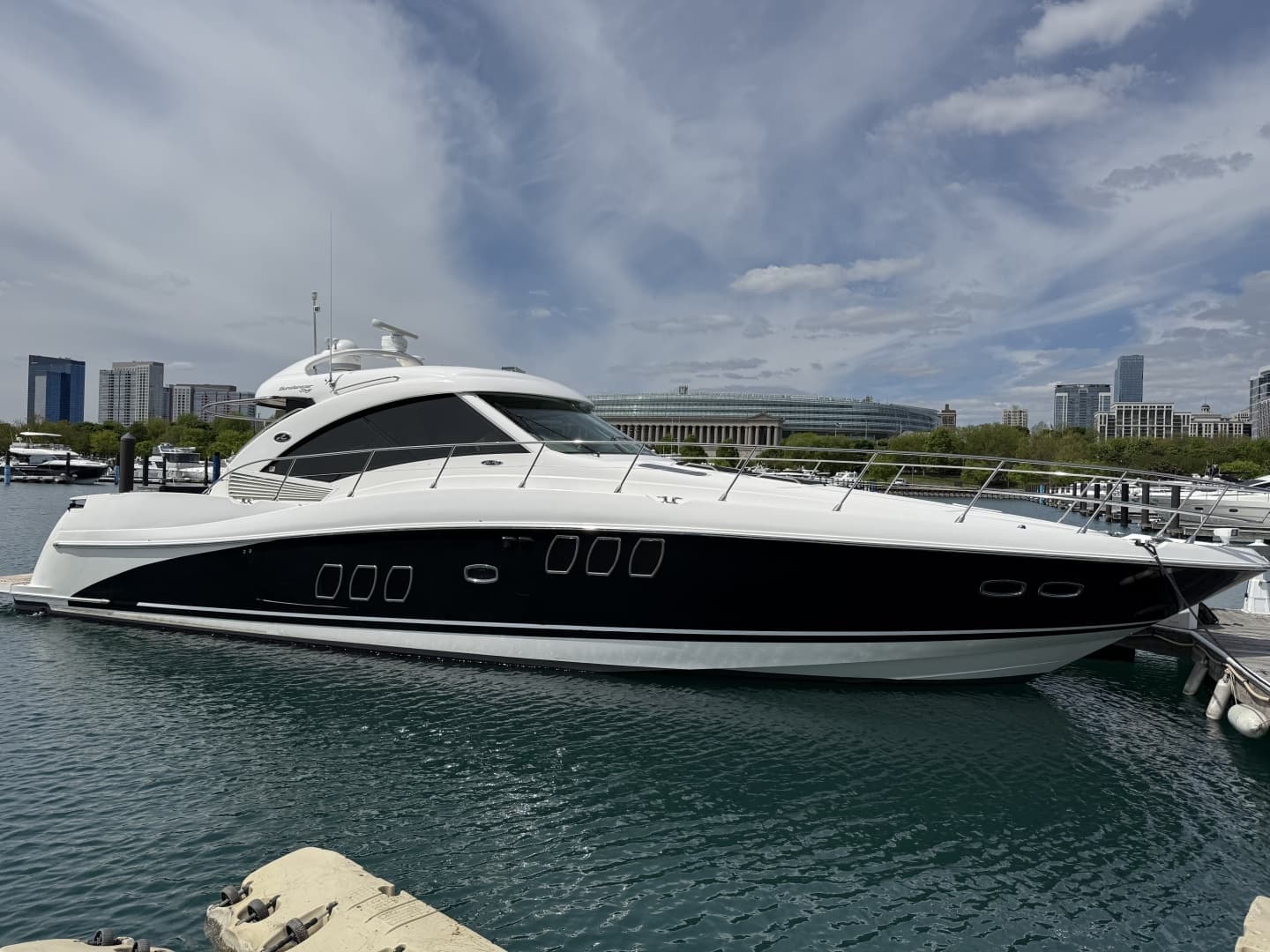 2009 Sea Ray 60 Sundancer - Image 8