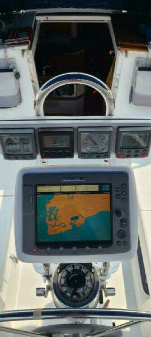 1999 Catalina 36 MKII - Image 14