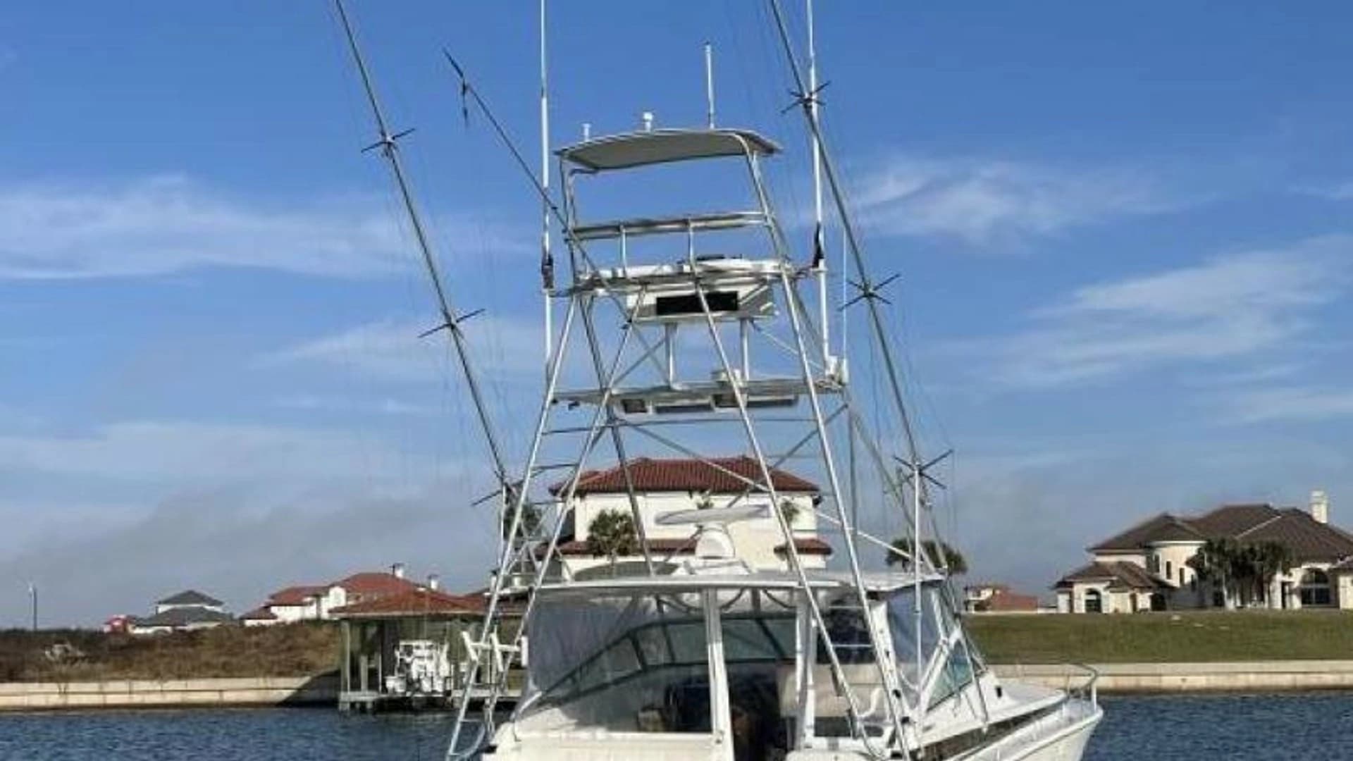 1993 Bertram 46 Moppie - Image 20