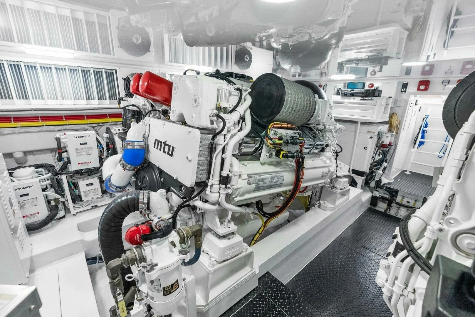 2022 Viking 68 Enclosed Bridge - Image 76