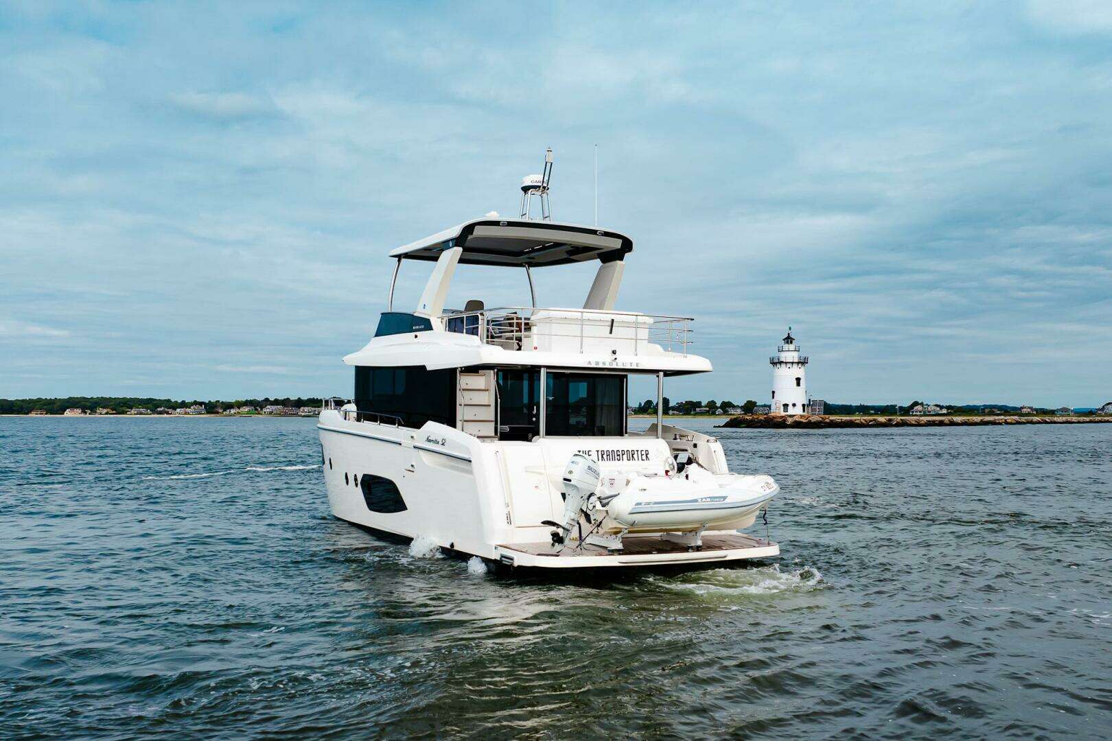 2023 Absolute 52 Navetta - Image 2