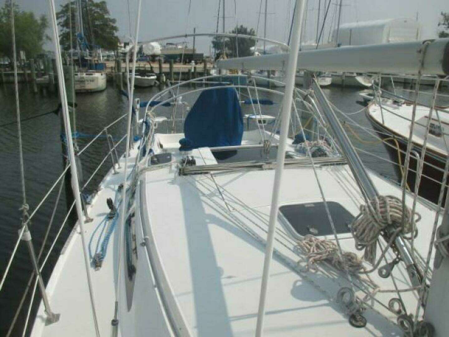 1999 Catalina 36 MKII - Image 5