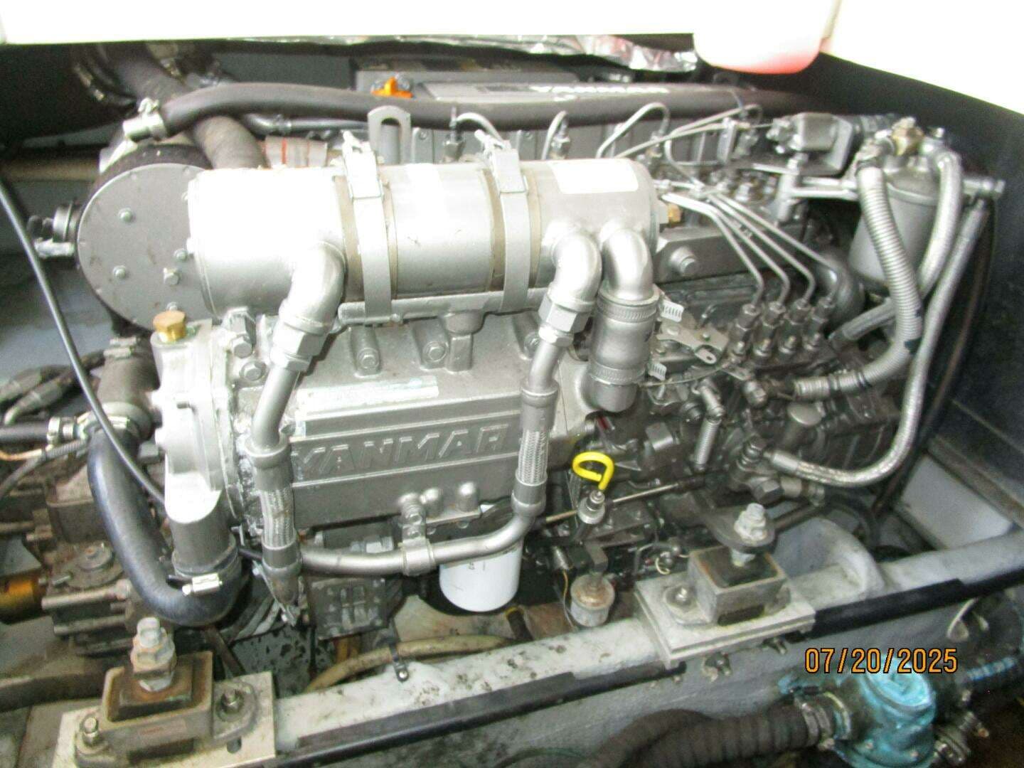 2006 Mainship Pilot - Image 42