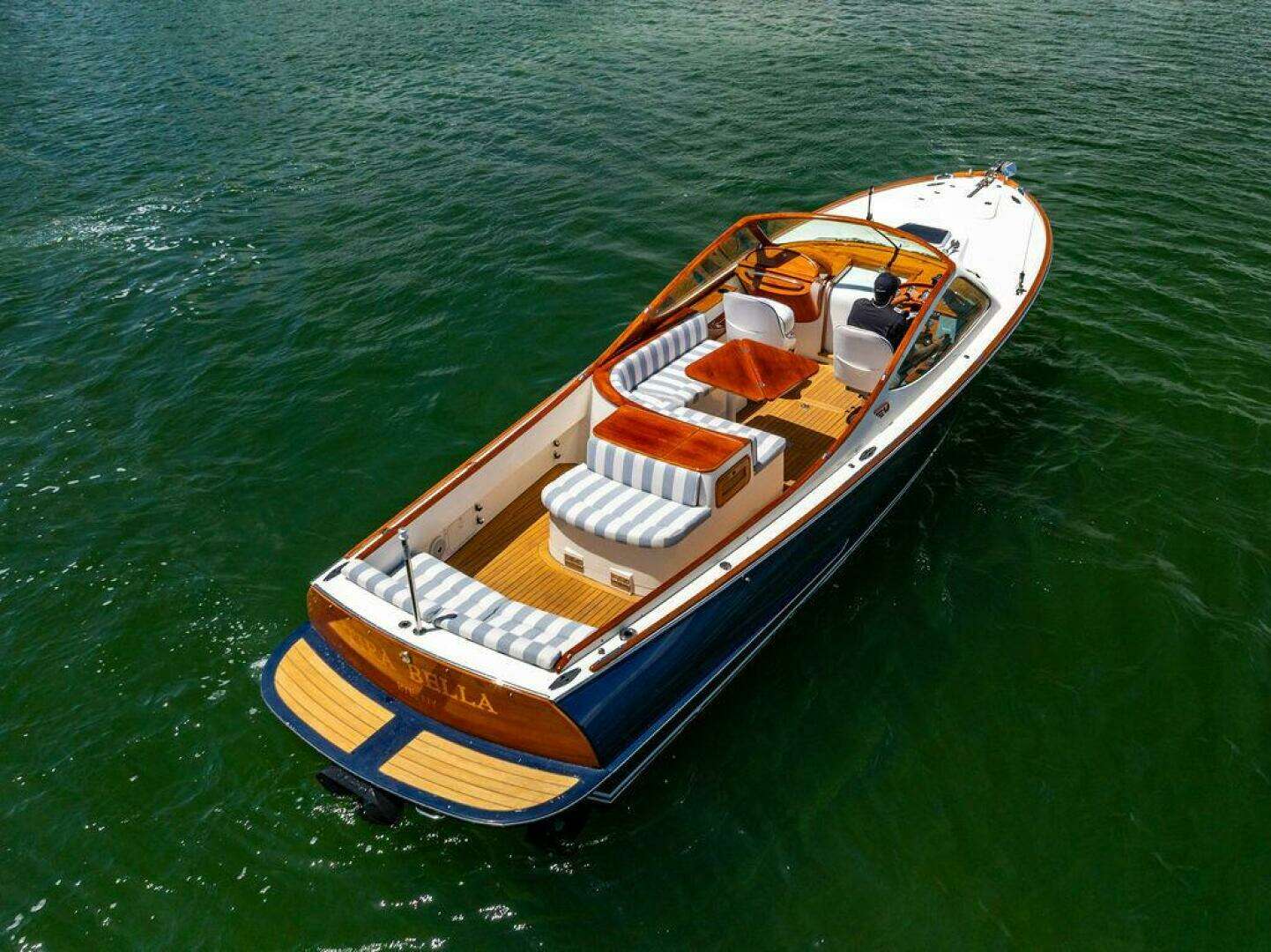 2004 Hinckley Talaria 29 R - Image 4