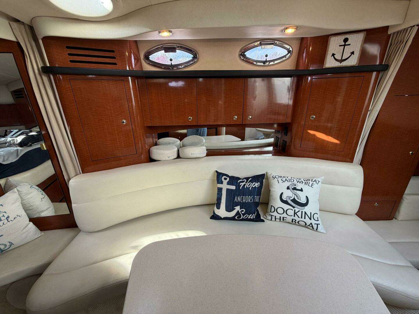 2004 Sea Ray 340 Sundancer - Image 18