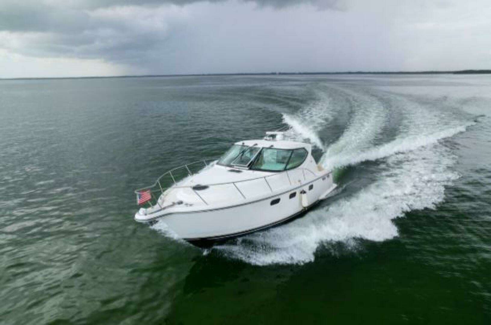 2007 Tiara Yachts 3900 Sovran - Image 2