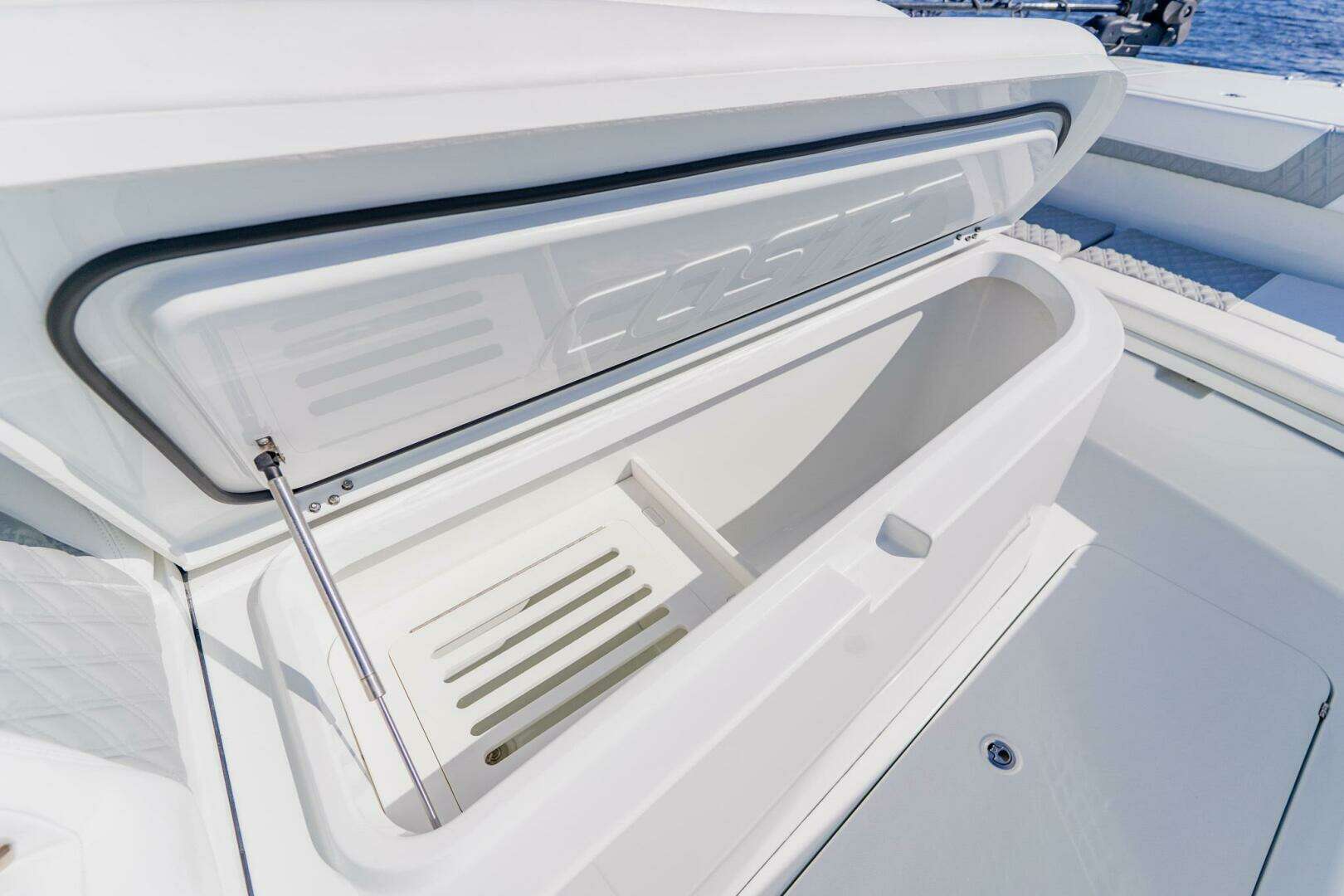 2024 Costa Custom 34 SV - Image 36