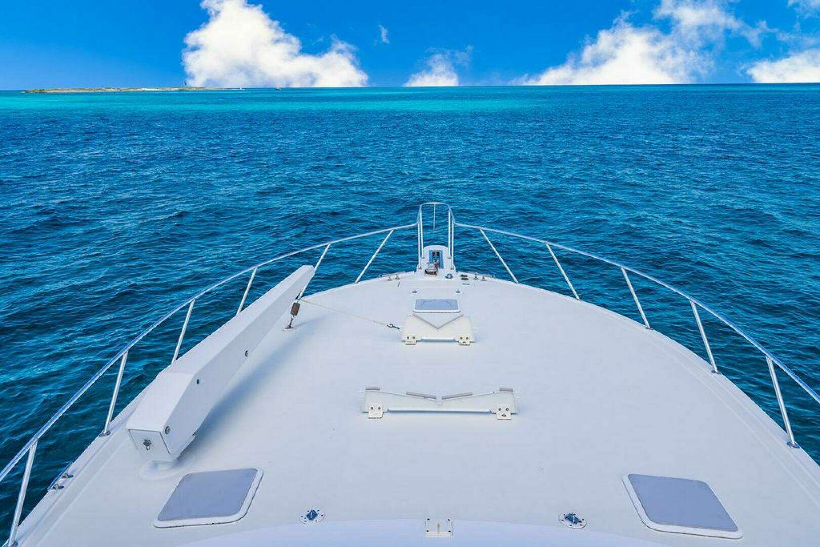 1999 Viking 55 Convertible - Image 76