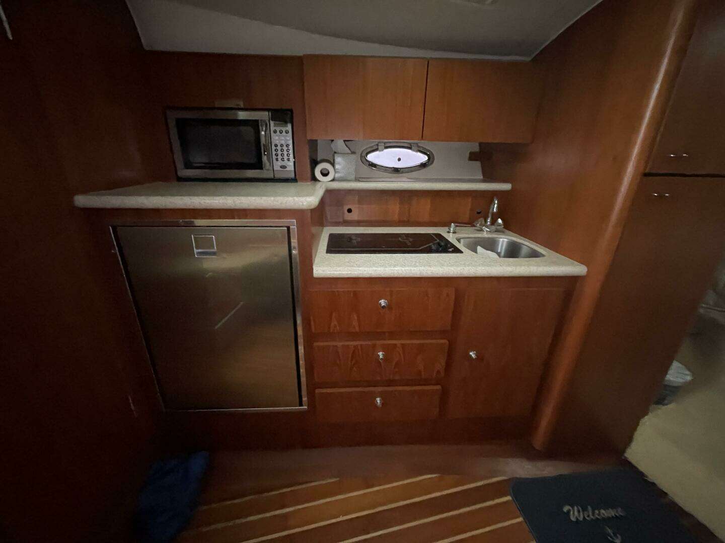 2003 Tiara Yachts 3100 Open - Image 13