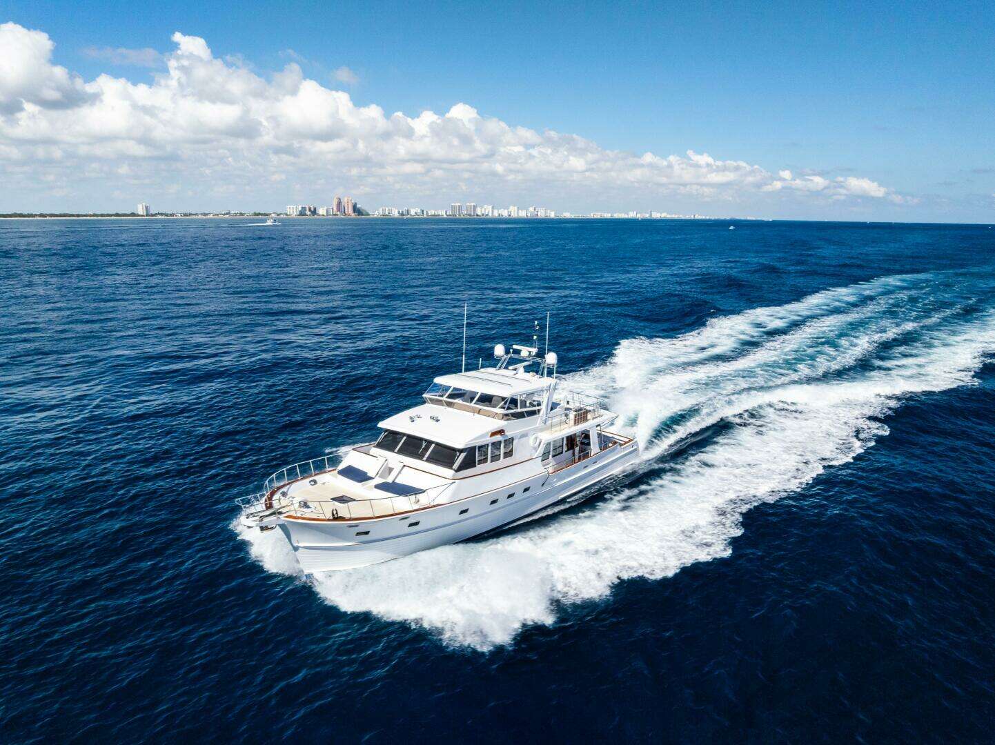 2005 Grand Banks 72 Aleutian RP - Image 25