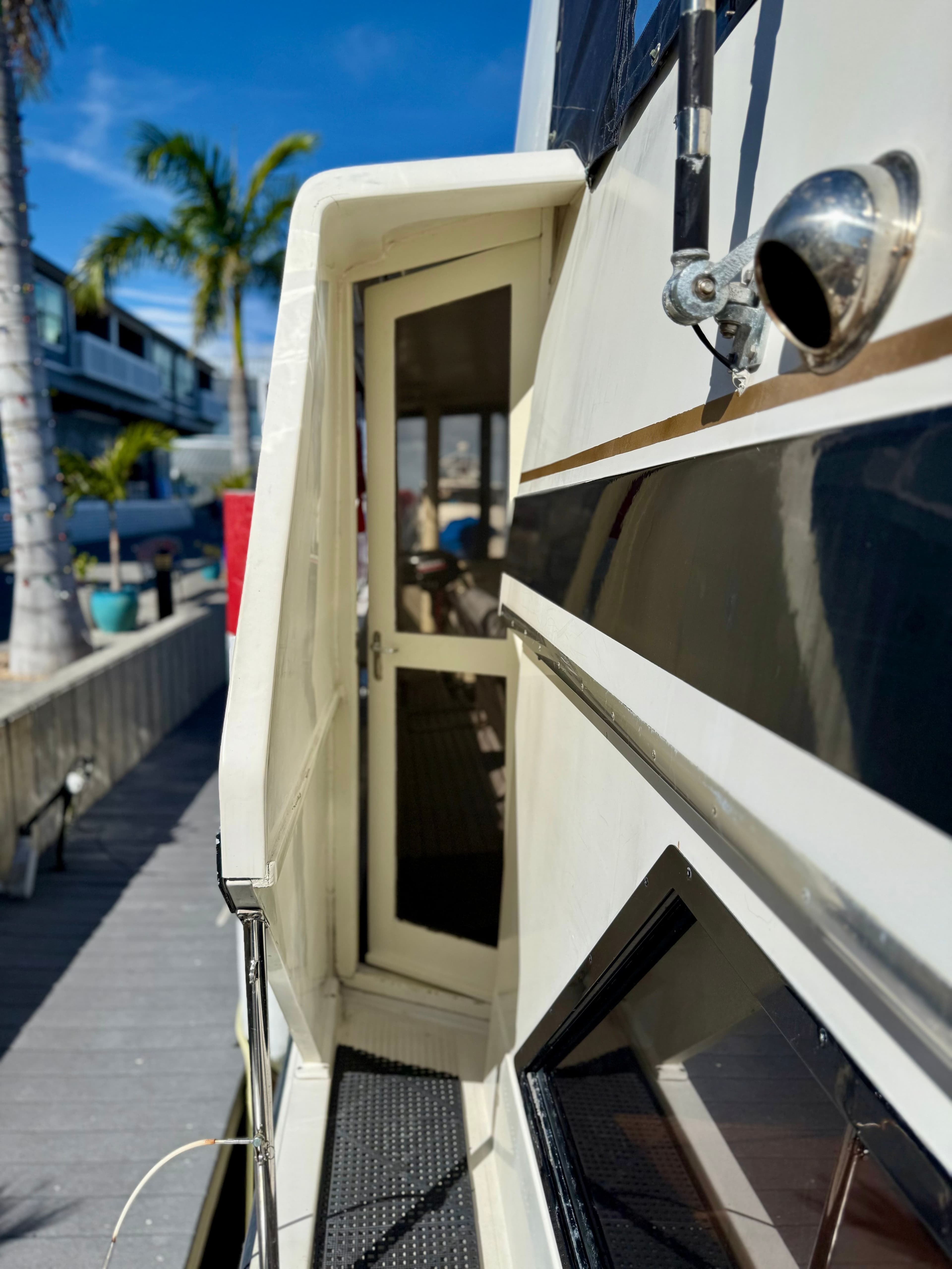 1989 Californian 48MY - 8