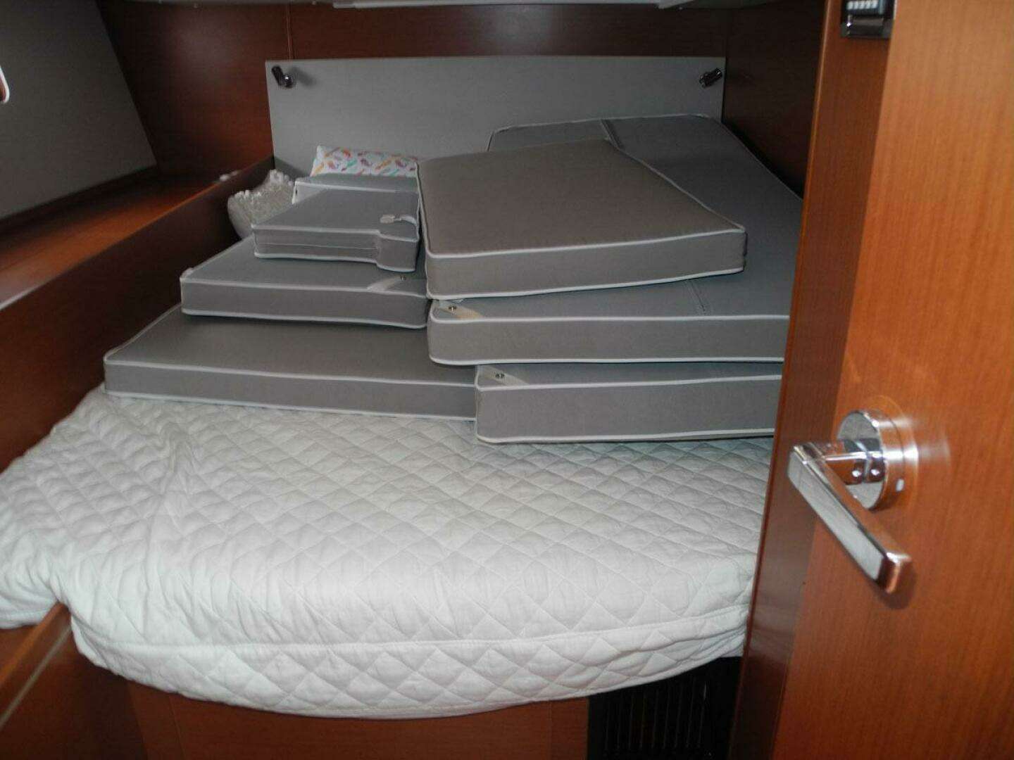 2020 Beneteau Oceanis - Image 38