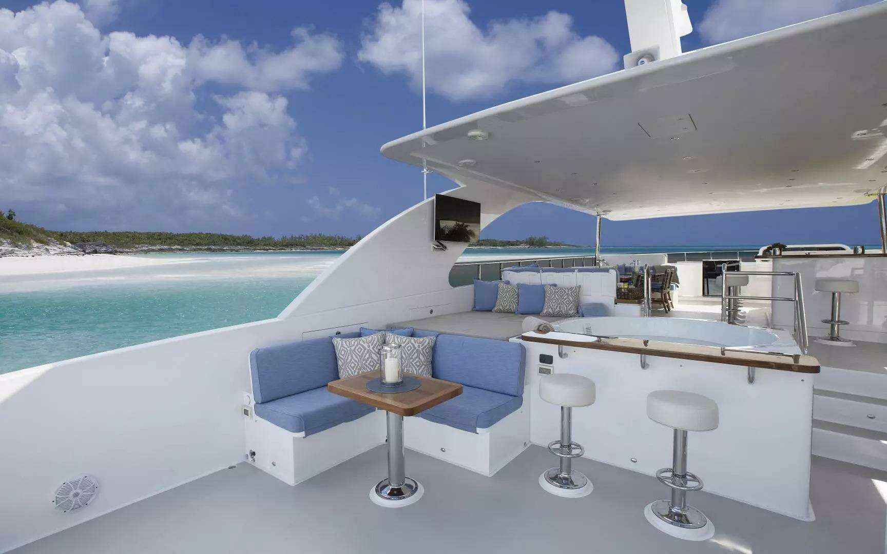 2016 Hargrave Raised Pilothouse - Image 6