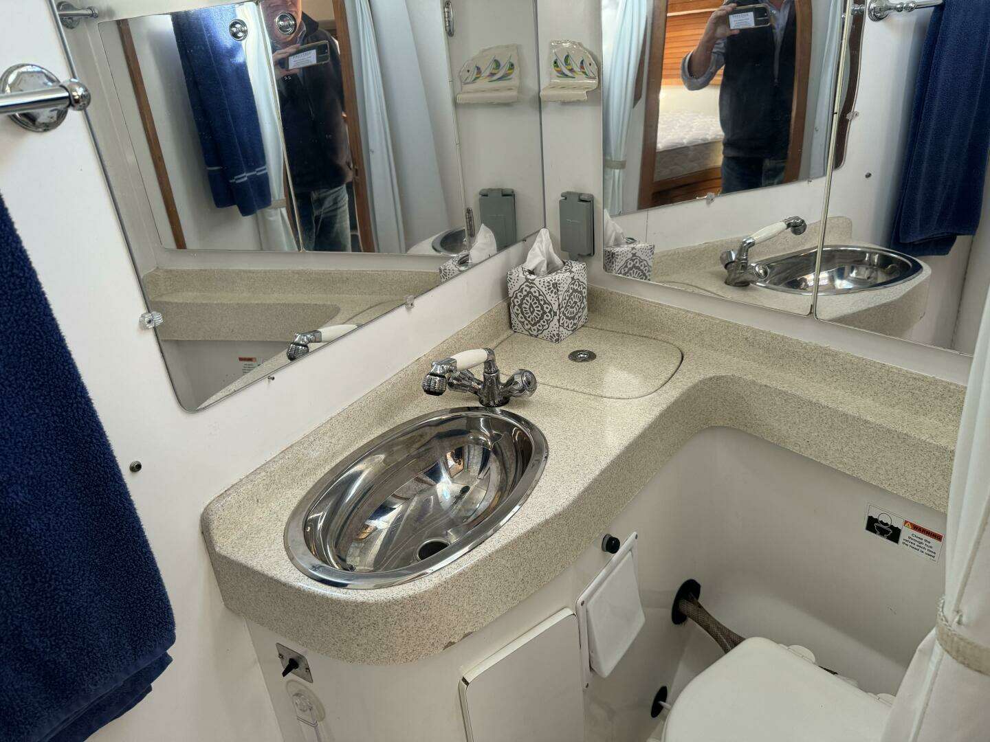 2004 Catalina MK II - Image 47