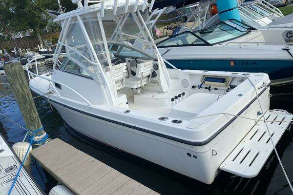 1999 Bayliner 2052 Trophy
