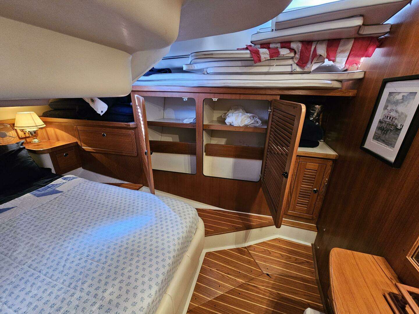 2001 Catalina 470 - Image 20