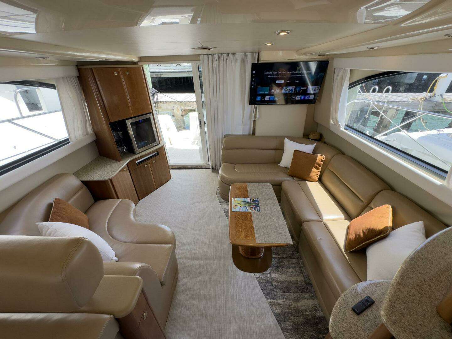 2007 Meridian 411 Sedan Bridge - Image 36